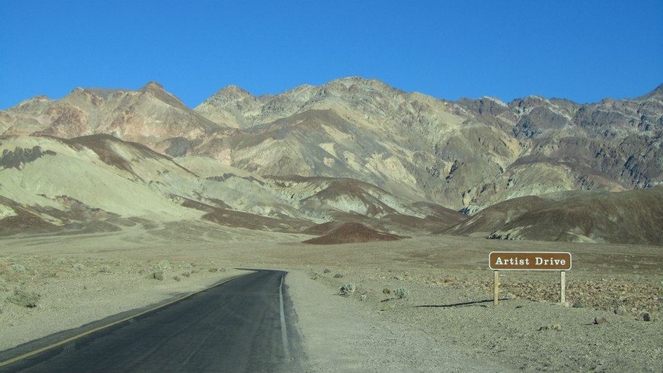 Death Valley Destinotes